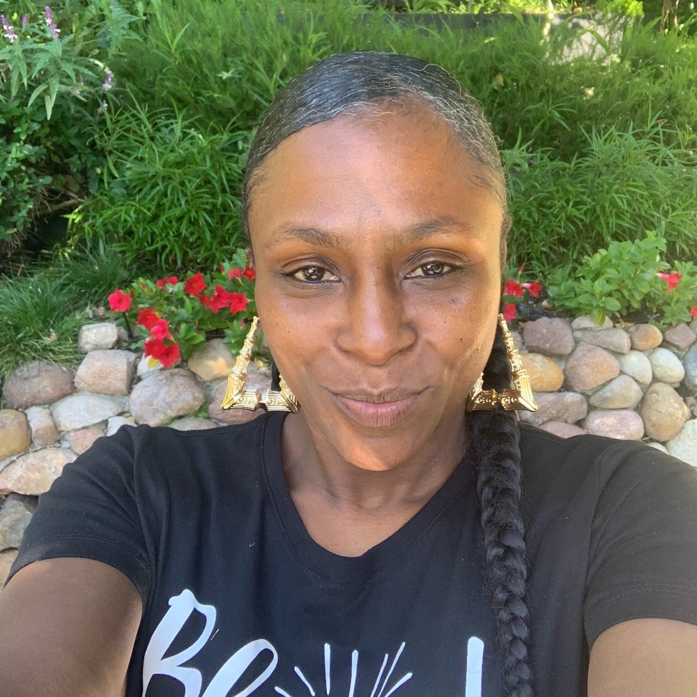 Meet your Posher, Lashonda